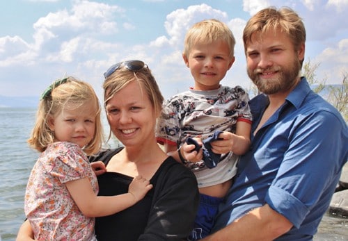 Familien Serner rejste i februar til Jerusalem for at være præstepar i Den Danske Kirke.
